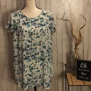 Liz Lange Maternity blouse